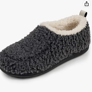 New no box slippers, warm and durable
